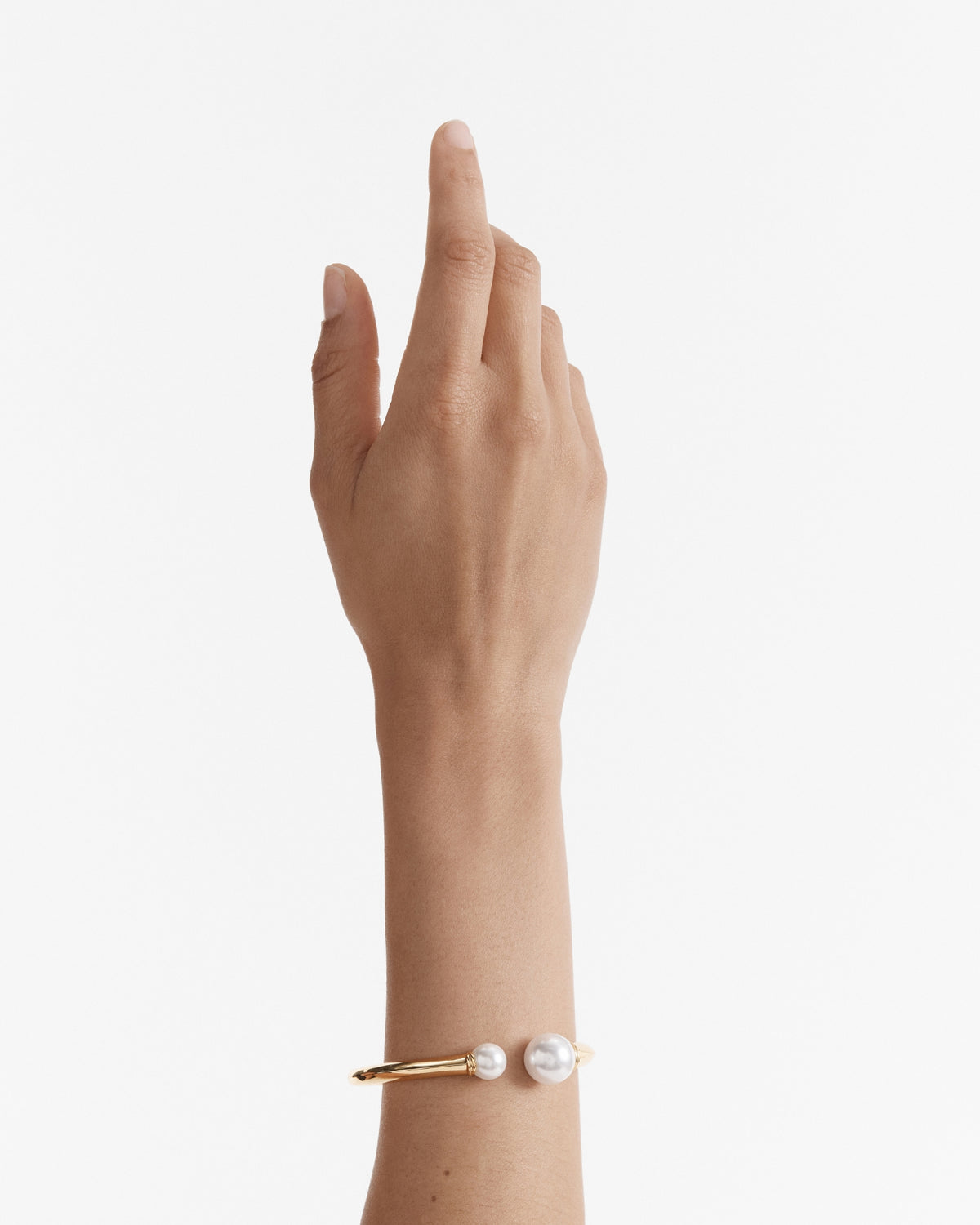 En Pointe Pearl Bangle - Gold