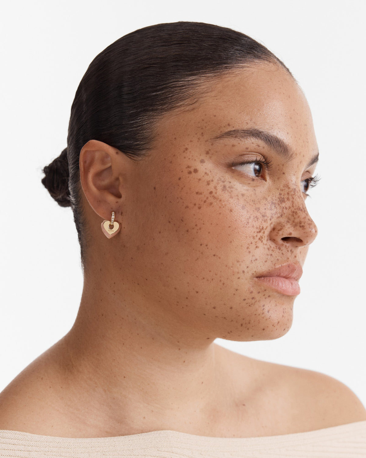 Lovely Enamel Stud Earrings - Petal