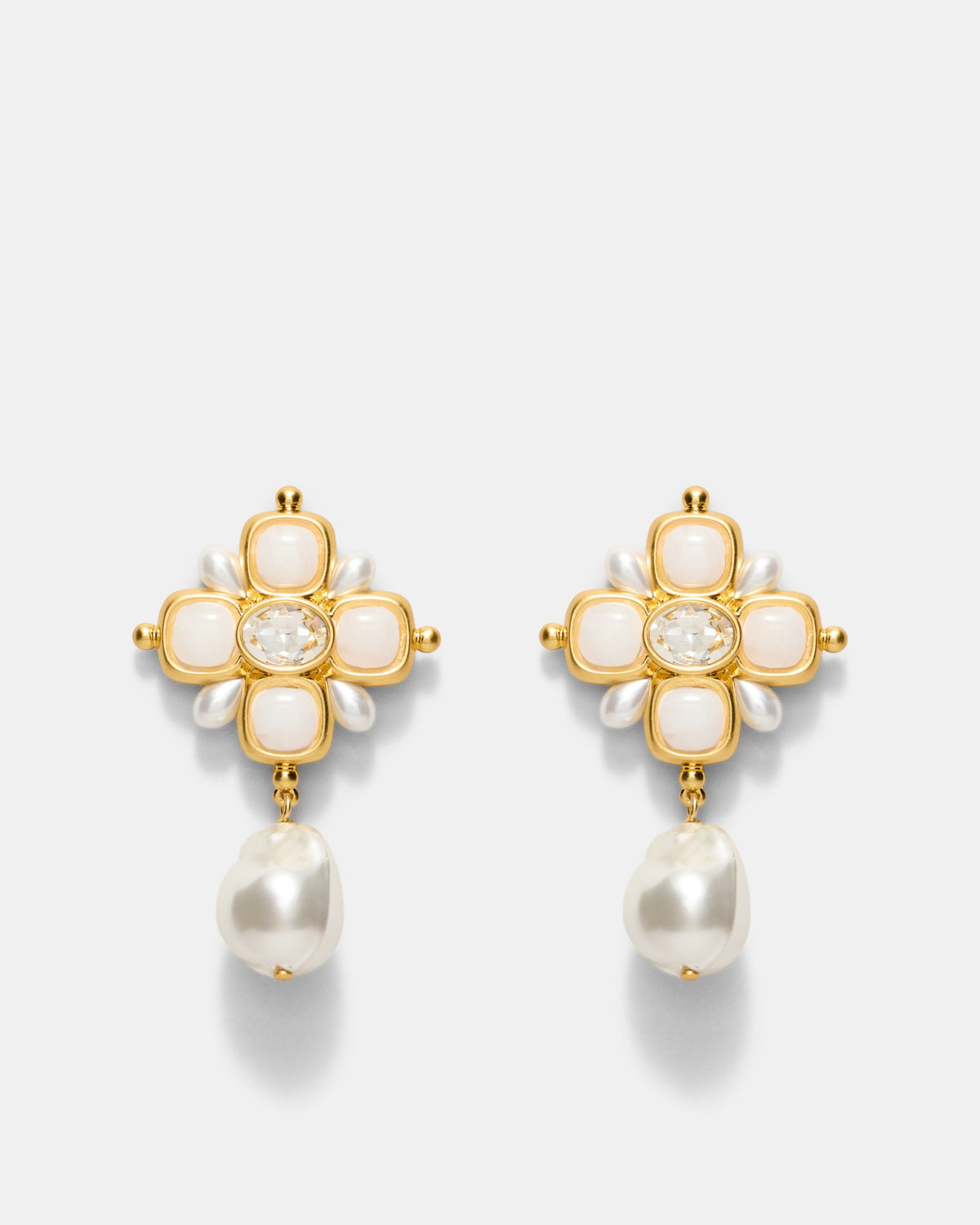 Liora Drop Earrings - Pearl
